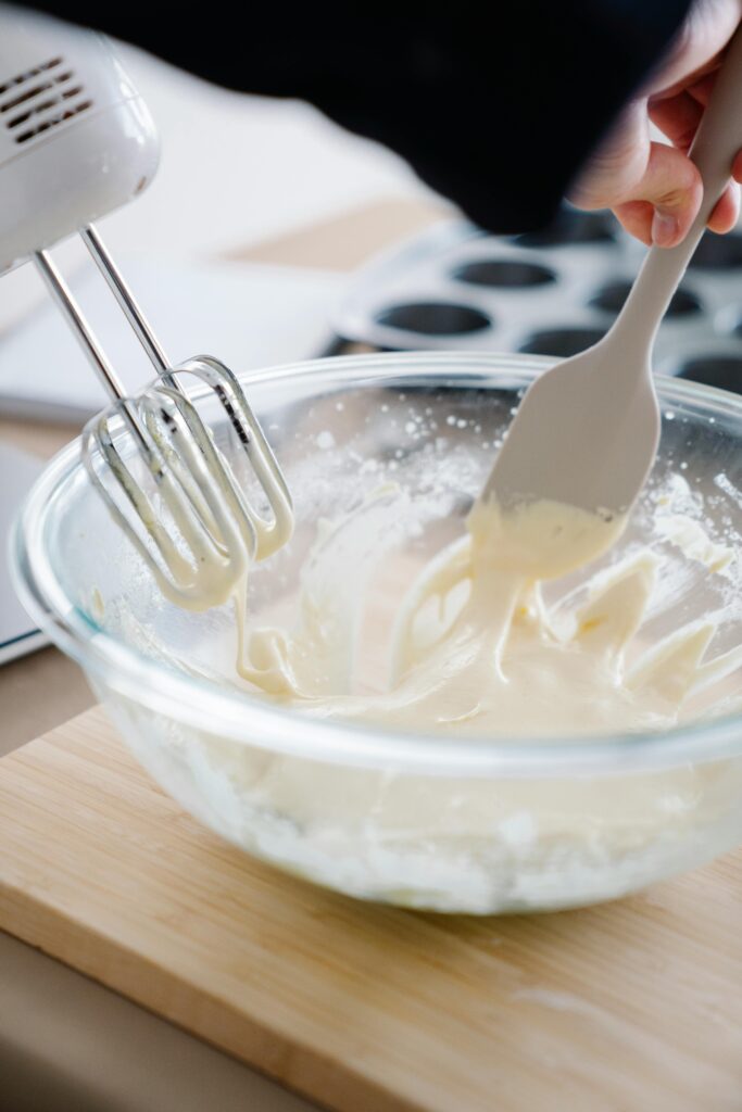 making royal icing to store in the fridge or freezer